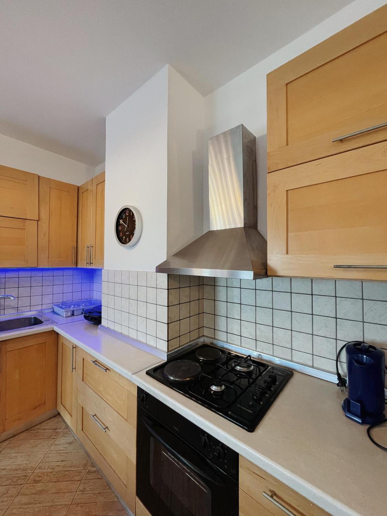 Lovely Apartment تيرانا المظهر الخارجي الصورة
