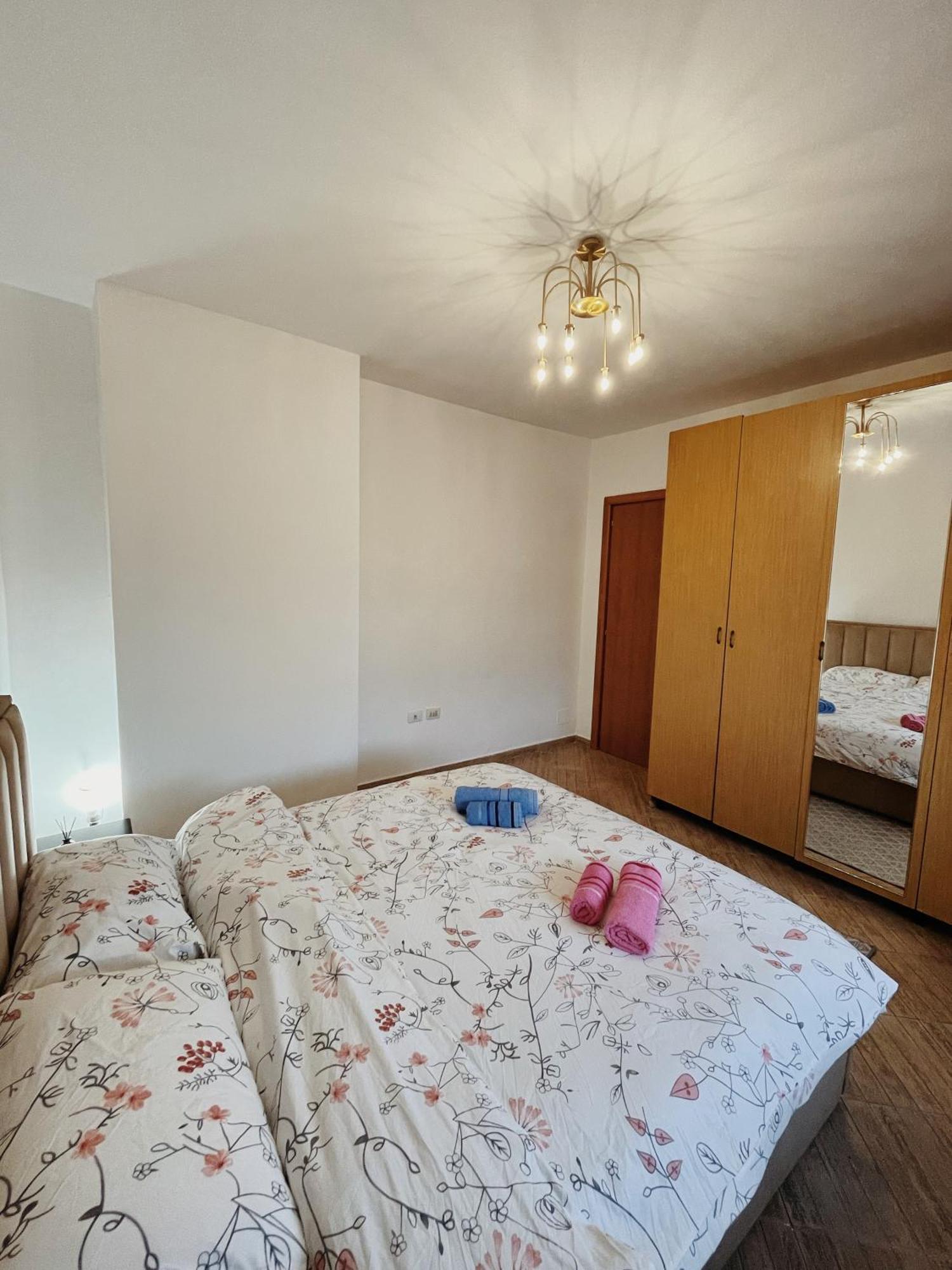 Lovely Apartment تيرانا المظهر الخارجي الصورة